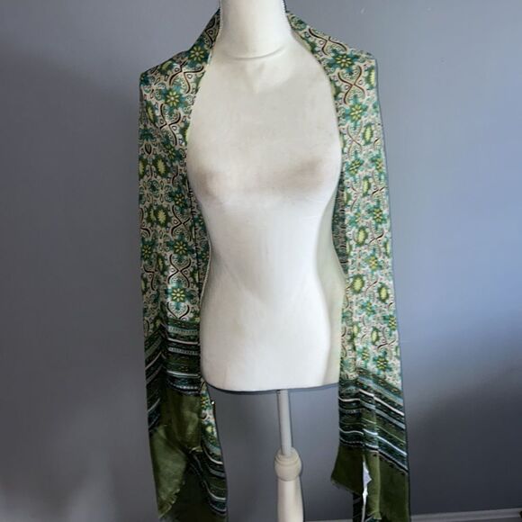 Anthropologie x Vismaya Green Patterned Bohemian Scarf Wrap! - Picture 6 of 15